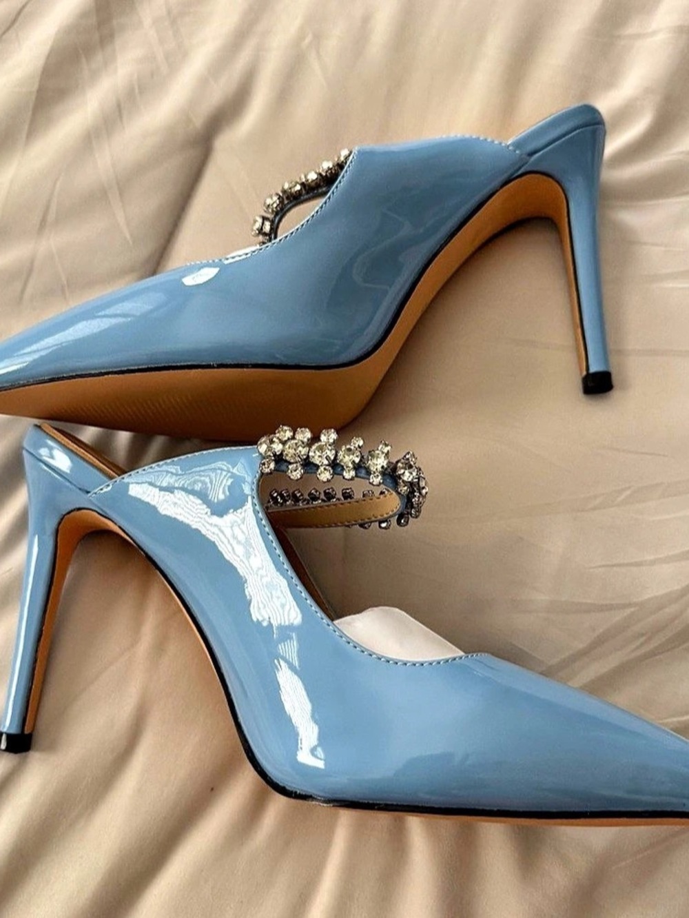 Pointed-Toe Jeweled Heels in Blue NIB size 9